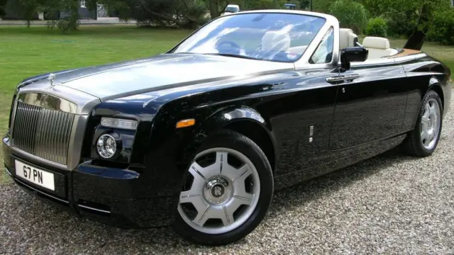 Rolls-Royce Phantom Drophead Coupé
