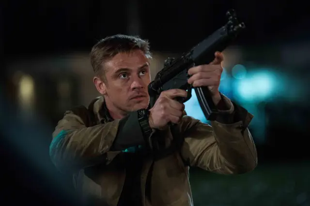 Boyd Holbrook en Predator