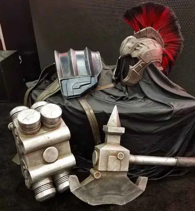 Thor: Raganarok - Armadura y armas de Hulk