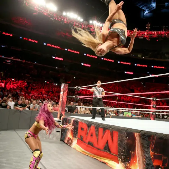 Charlotte sacó su mejor arsenal frente a Sasha Banks, aunque no le funcionó