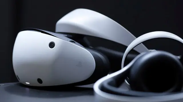Si tienes una PS5 o PS5 Pro, PS VR2 es un accesorio imprescindible
