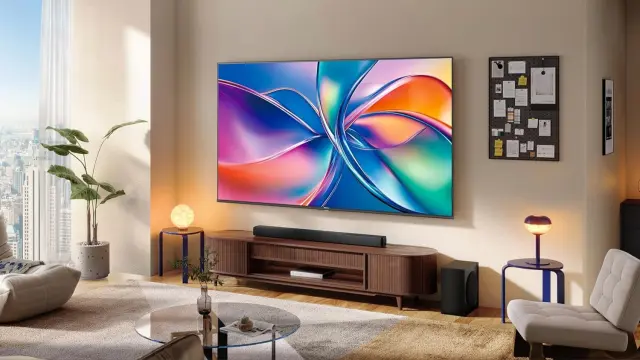Hisense 55E7Q