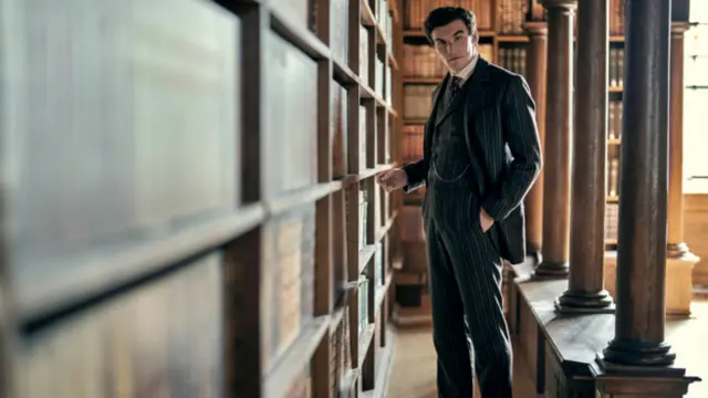 Primeras imágenes de Young Sherlock