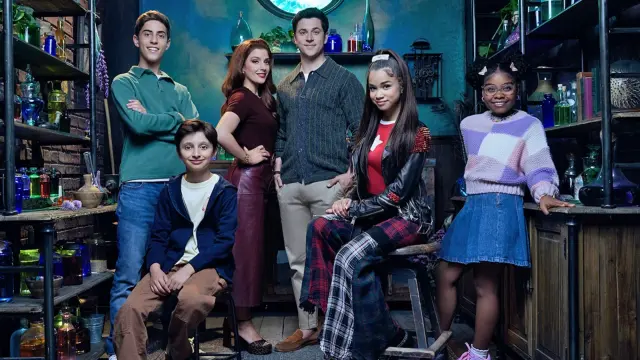 Vuelven los magos de Waverly Place
