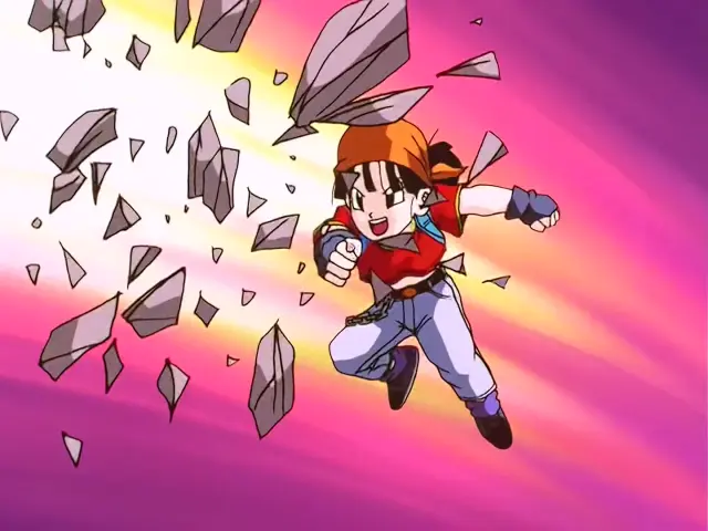 Goku, convertido en Ohzaru dorado, causa estragos en el planeta Tsufur