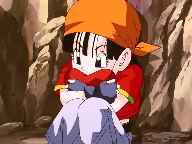 Pan intenta hacer razonar a Goku convertido en Ohzaru dorado
