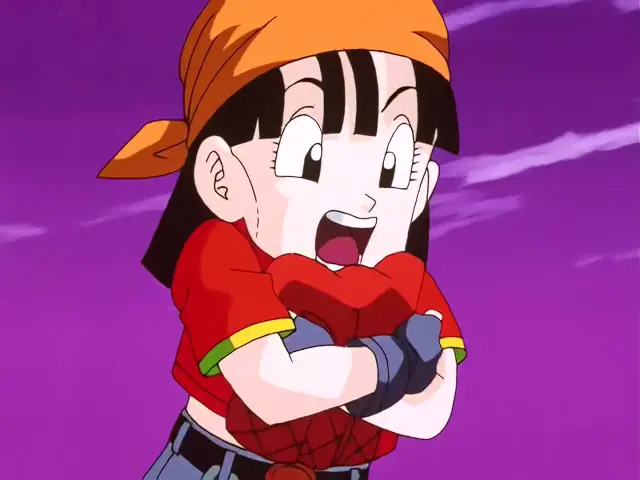 Goku inicia su transformación en Super Saiyan 4
