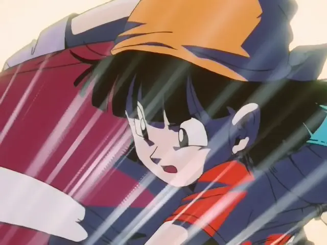 La primera ronda de combate de Goku Super Saiyan 4 contra Ohzaru Baby en Dragon Ball GT