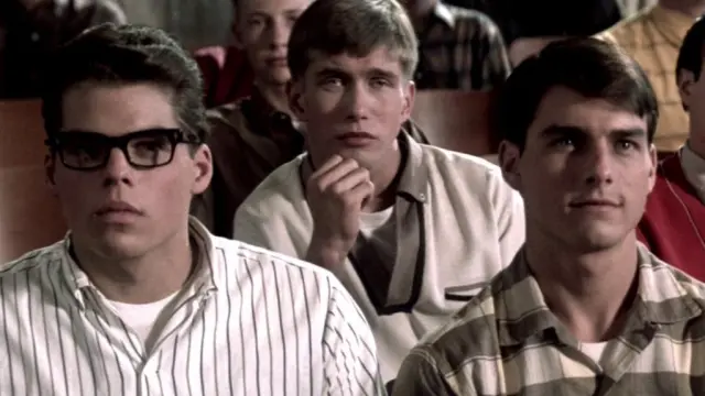 Stephen Baldwin (centro) como Billy Vorsovich en Nacido el cuatro de julio (1989)