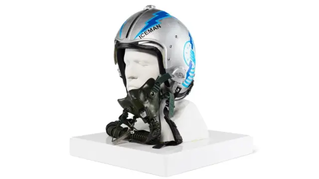 Casco de Iceman en Top Gun para subastar