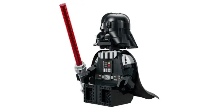 Imágenes del set de LEGO de la minifigura gigante de Darth Vader