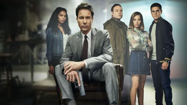 Eric McCormack como Grant MacLaren en Viajeros