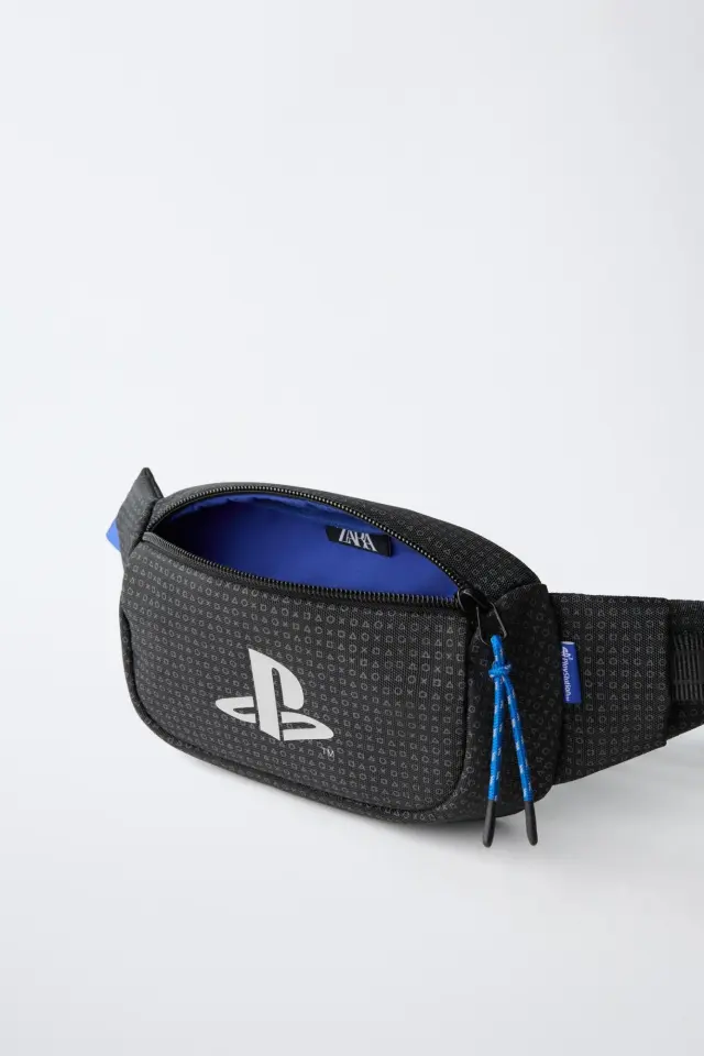 Zara lanza una línea de complementos PlayStation con bolsos, carteras y zapatillas