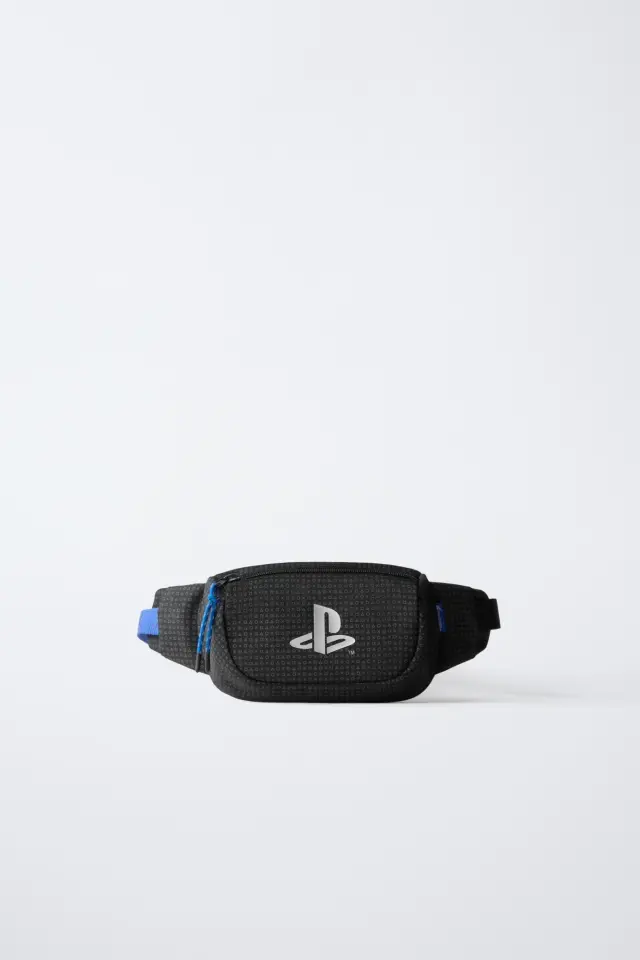 Zara lanza una línea de complementos PlayStation con bolsos, carteras y zapatillas