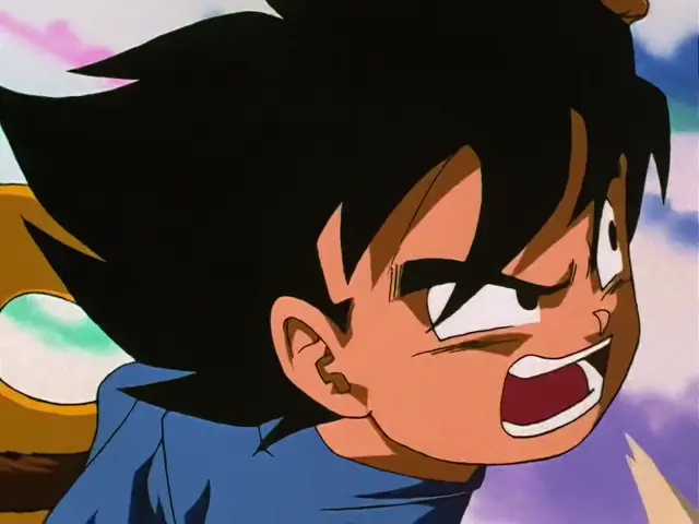 Goku lucha contra Ryu Shinron con la técnica de la peonza