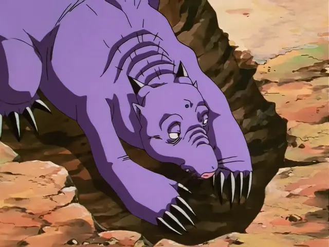 Chi Shinron intenta destrozar la ciudad, pero Goku Super Saiyan 4 lo impide