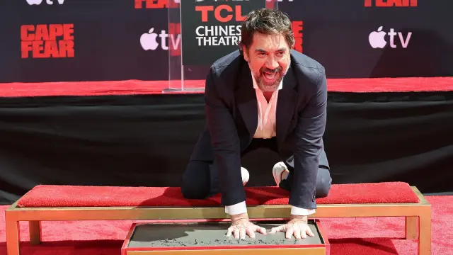 Javier Bardem deja sus huellas en el Teatro Chino de Hollywood