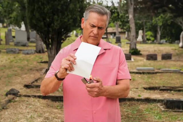 Bruce Campbell en Ernie & Emma