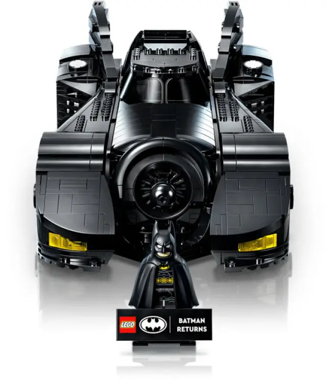 LEGO Batmóvil de Batman vuelve
