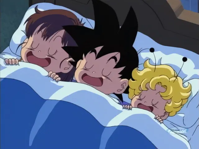 Goku conoce a Senbei Norimaki y los amigos de Arale