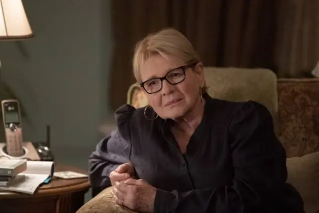 Dianne Wiest en Mayor of Kingstown