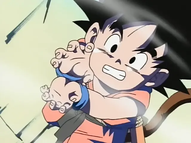 Goku y Arale irrumpen en el dirigible de la Red Ribbon