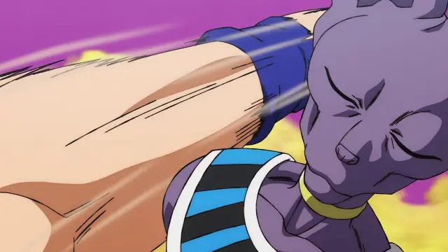 Goku lucha en Super Saiyan y Super Saiyan 2 contra Beerus