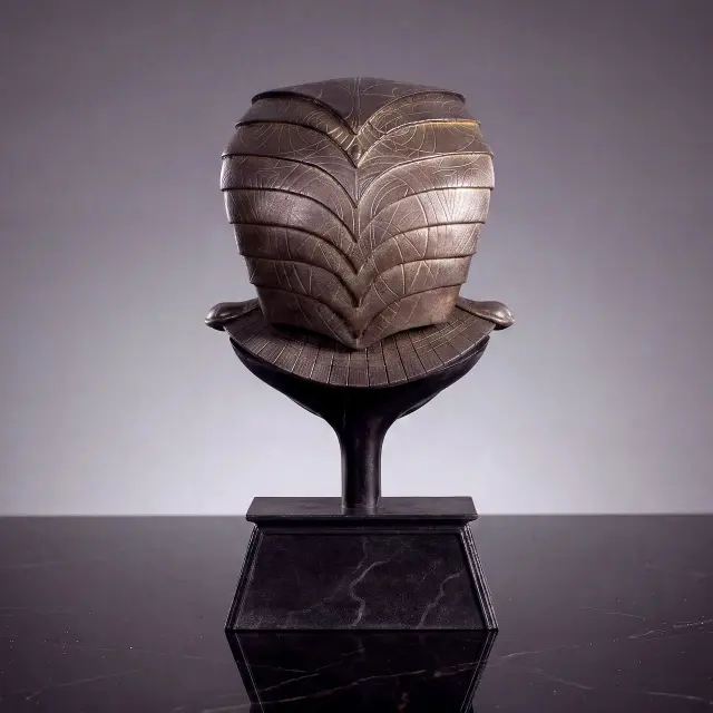 Réplica del casco de la Guardia de la Serpiente de Stargate SG-1